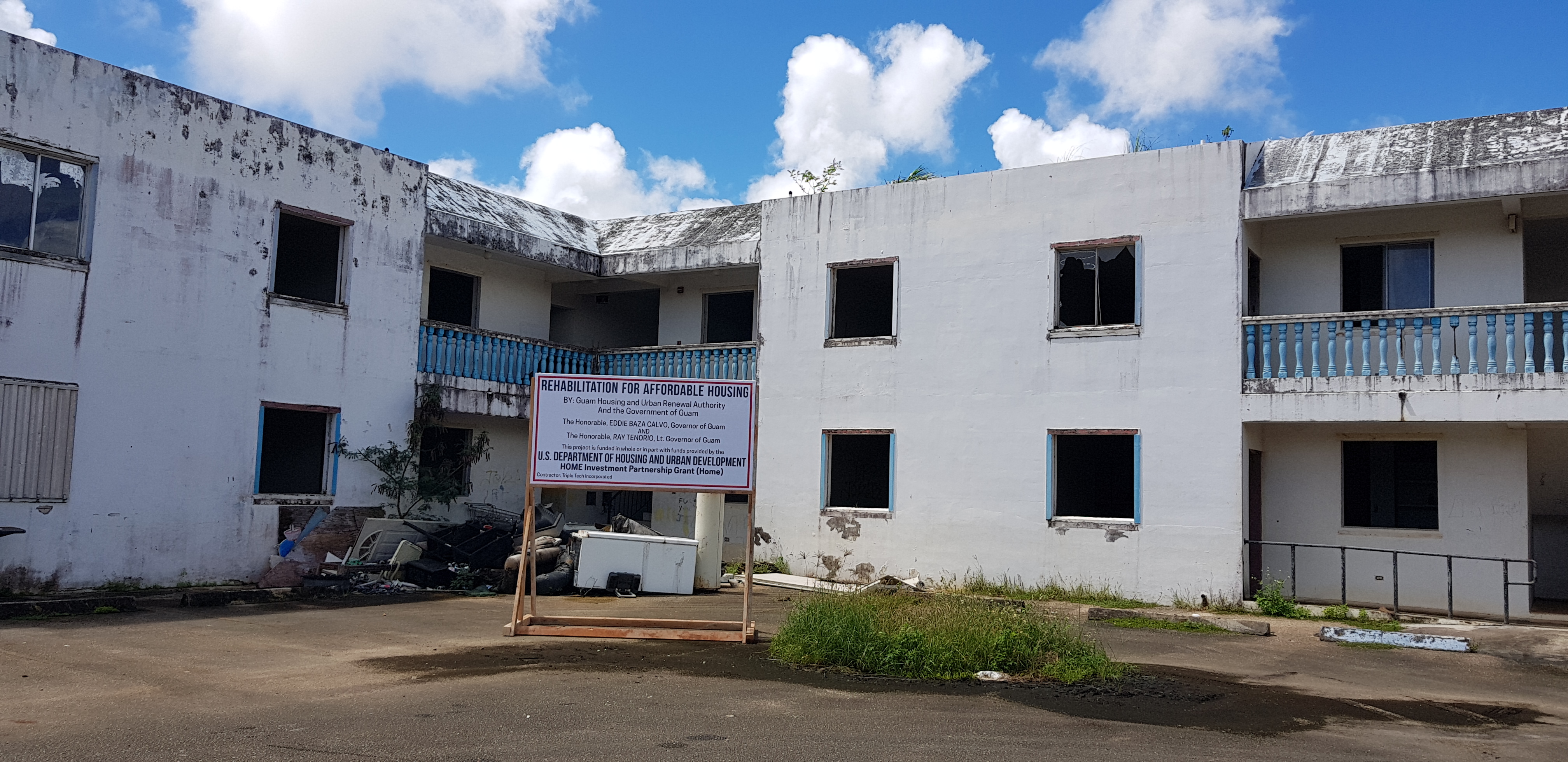 Renovation of ISLA Apartments Triple Tech Inc.